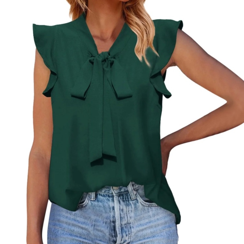 Y2K Merona Women's green blouse with a bow detail on the front